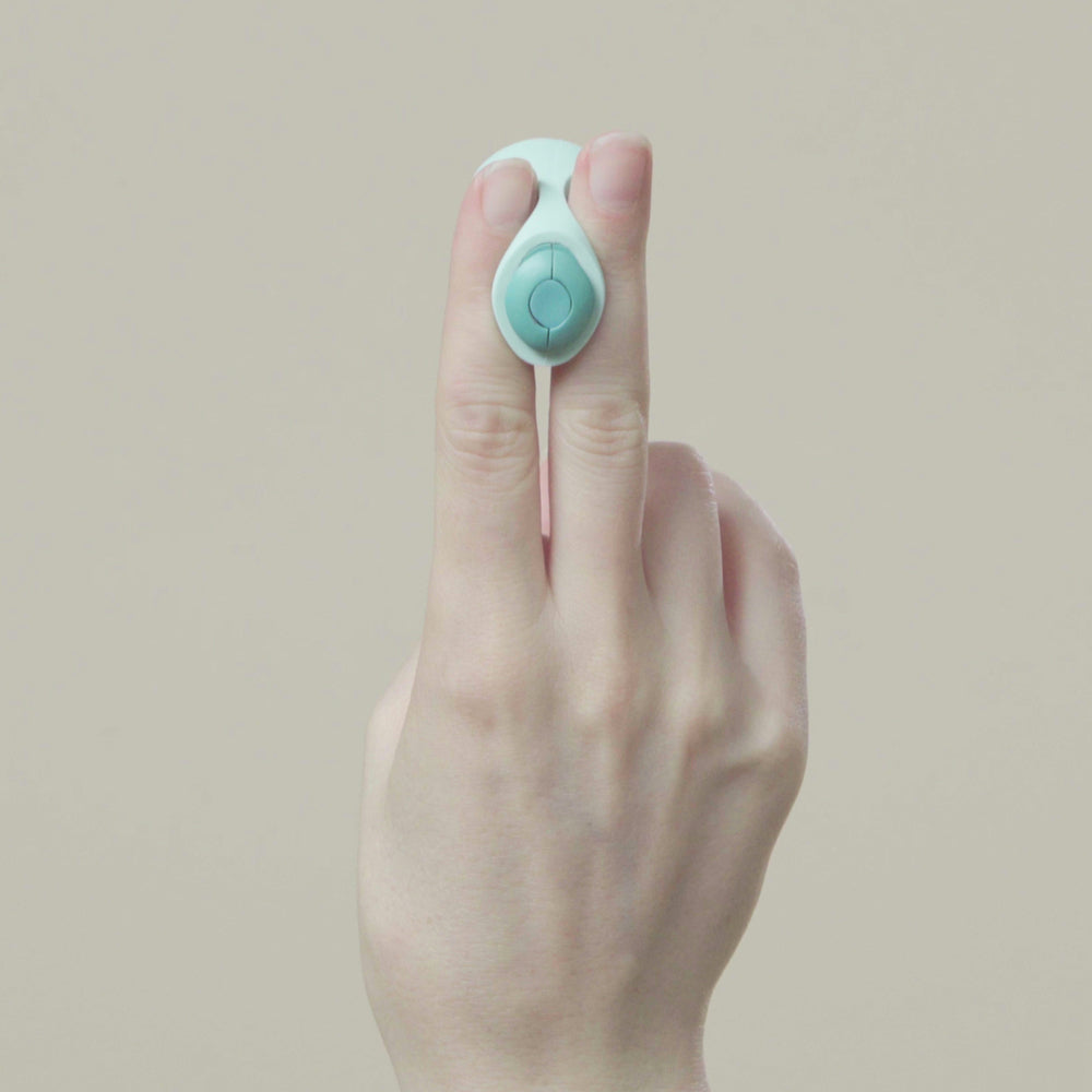 Dame Products Fin Finger Clitoral Vibrator | Ellen Terrie Ellen Terrie Dame Products Fin Finger Clitoral Vibrator | Ellen Terrie Ellen Terrie